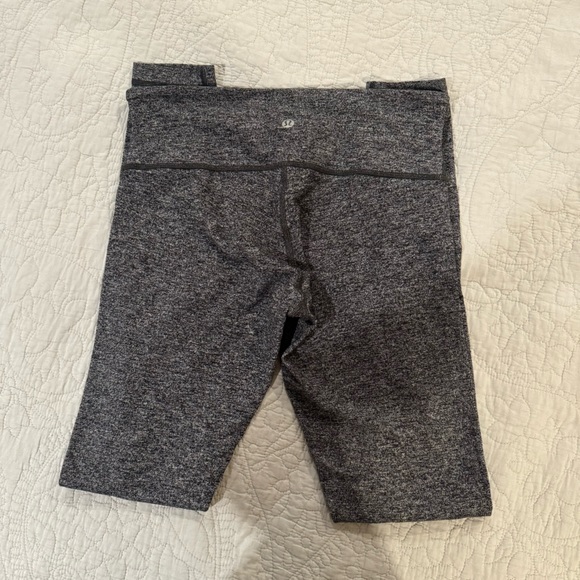 Lululemon • Wunder Under Low-Rise Tight 28” - Picture 5 of 5